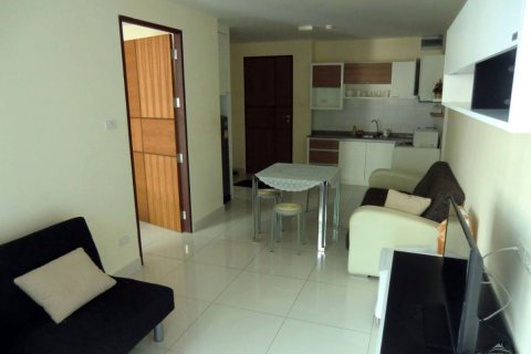 Condominio de 1 dormitorio en Jomtien Beach, Pattaya, Tailandia № 242222 - foto 2