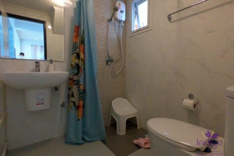 Casa de 3 dormitorios en Chiang Mai, Tailandia № 244825 - foto 13