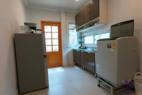 Casa de 3 dormitorios en Chiang Mai, Tailandia № 244825 - foto 9