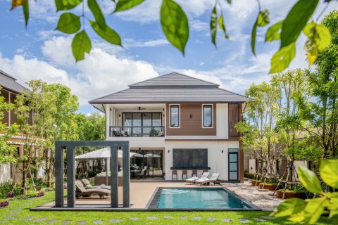 Villa in Chiang Mai, Thailand 4 Schlafzimmer № 250714