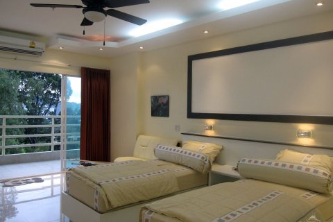 Studio in the Condo in Pattaya, Thailand  № 242613 - photo 3
