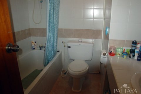 Condominio de 2 dormitorios en Jomtien Beach, Pattaya, Tailandia № 242592 - foto 6