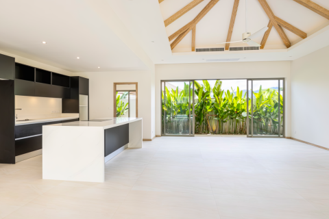 Casa de 4 dormitorios en Bang Tao, Tailandia № 120813 - foto 4