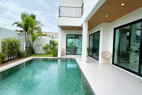 House in Hang Dong, Thailand 4 bedrooms № 241691 - photo 2