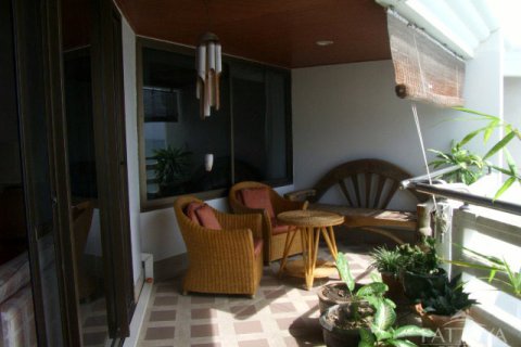 Condominio de 4 dormitorios en Pattaya, Tailandia № 242131 - foto 14