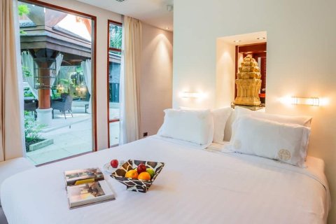 Casa de 5 dormitorios en Surin, Tailandia № 3843 - foto 17