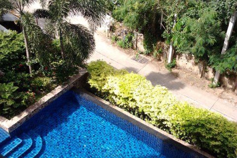 Condo in Pattaya, Thailand, 2 bedrooms № 242752