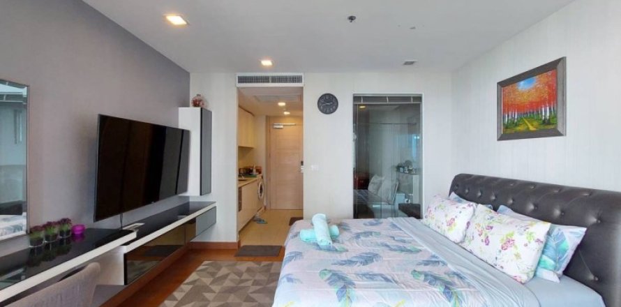 Studio in the Condo in Pattaya, Thailand in The Palm Wongamat Beach № 250956