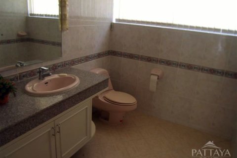 Haus in Pattaya, Thailand 3 Schlafzimmer № 243240 - Foto 23