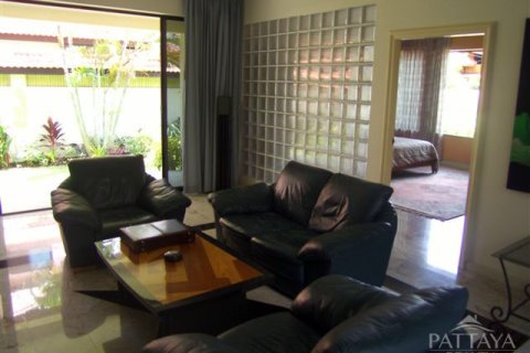 Haus in Pattaya, Thailand 3 Schlafzimmer № 243240 - Foto 6