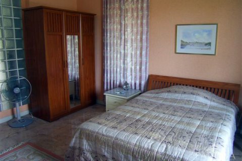 Haus in Pattaya, Thailand 3 Schlafzimmer № 243240 - Foto 9