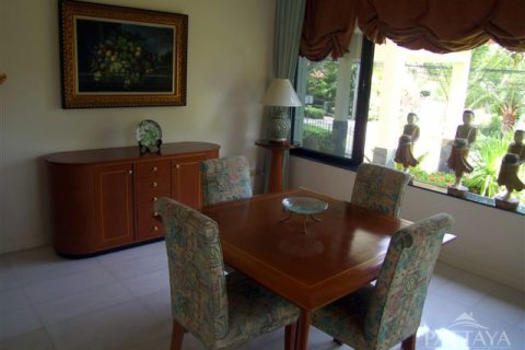 Haus in Pattaya, Thailand 3 Schlafzimmer № 243240 - Foto 16
