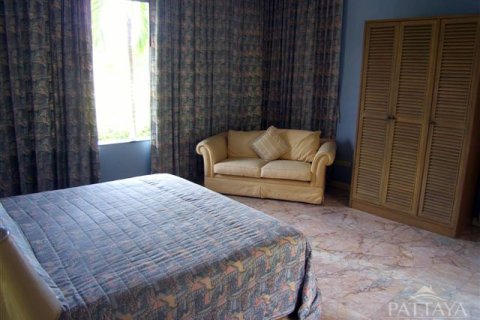 Haus in Pattaya, Thailand 3 Schlafzimmer № 243240 - Foto 13