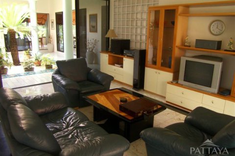Haus in Pattaya, Thailand 3 Schlafzimmer № 243240 - Foto 7