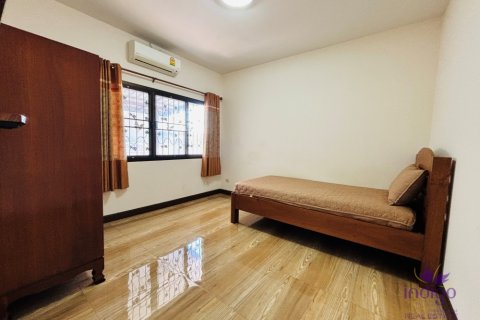 House in Mae Rim, Thailand 3 bedrooms № 241692 - photo 5