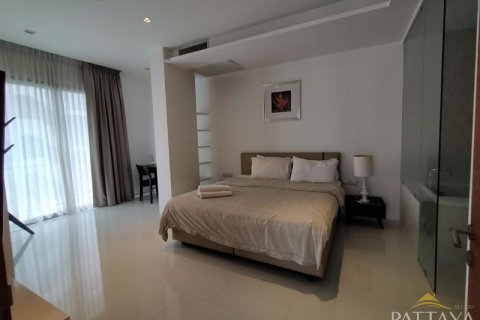 Condo à Pattaya, Thaïlande, 3 chambres № 242487 - photo 11