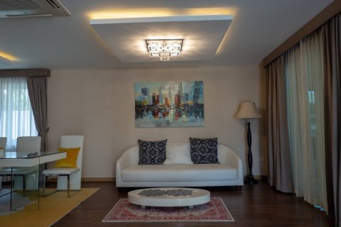 House in Pattaya, Thailand 4 bedrooms № 243193 - photo 6