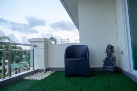 House in Pattaya, Thailand 4 bedrooms № 243193 - photo 12