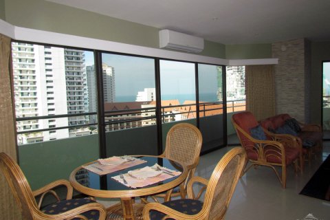 Condominio de 1 dormitorio en Pattaya, Tailandia № 242968 - foto 3