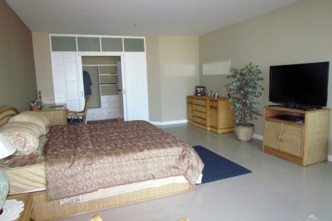 Condominio de 1 dormitorio en Pattaya, Tailandia № 242968 - foto 9