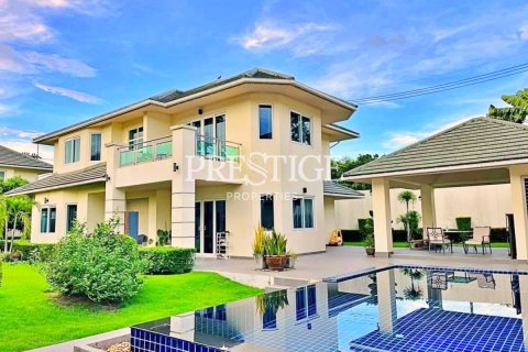 Haus in Pattaya, Thailand 4 Schlafzimmer № 250597
