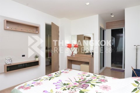 Eigentumswohnung in Bangkok, Thailand, 1 Schlafzimmer  № 248243