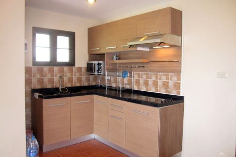 Condominio de 1 dormitorio en Jomtien Beach, Pattaya, Tailandia № 242696 - foto 5