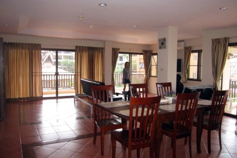 Condominio de 1 dormitorio en Jomtien Beach, Pattaya, Tailandia № 242696