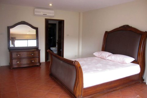 Condominio de 1 dormitorio en Jomtien Beach, Pattaya, Tailandia № 242696 - foto 3