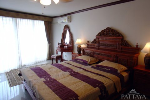 Condominio de 2 dormitorios en Jomtien Beach, Pattaya, Tailandia № 242192 - foto 10