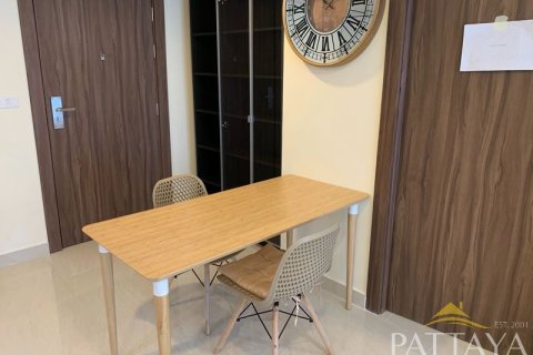 Condominio de 1 dormitorio en Pattaya, Tailandia en GRAND AVENUE RESIDENCE № 243380
