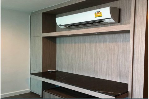 Condo in Bangkok, Thailand, 1 bedroom  № 254826 - photo 6