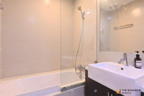 Condo in Bangkok, Thailand, 2 bedrooms № 249152