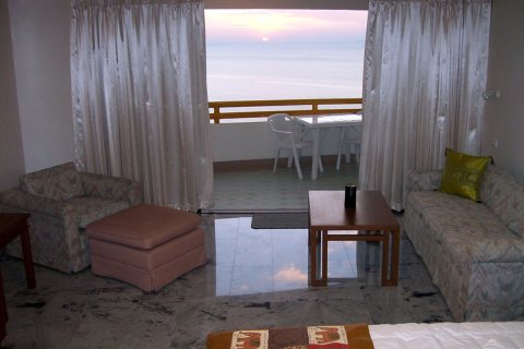 Estudio en el condominio en Pattaya, Tailandia № 242739 - foto 5