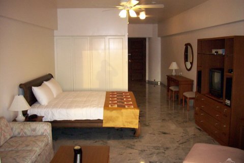 Estudio en el condominio en Pattaya, Tailandia № 242739