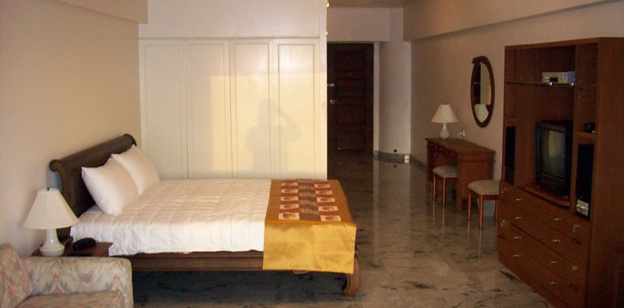 Estudio en el condominio en Pattaya, Tailandia № 242739