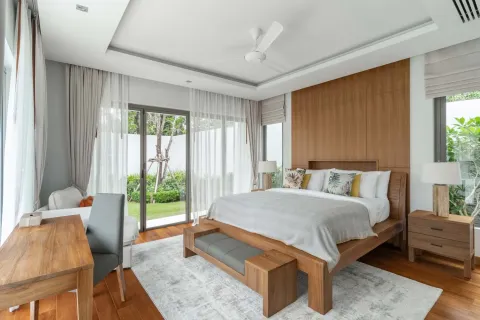 Casa de 3 dormitorios en Bang Tao, Tailandia № 153834 - foto 28