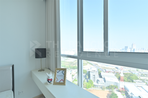 Condo in Bangkok, Thailand, 2 bedrooms № 254887 - photo 4