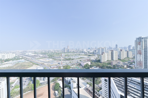 Condo in Bangkok, Thailand, 2 bedrooms № 254887 - photo 2