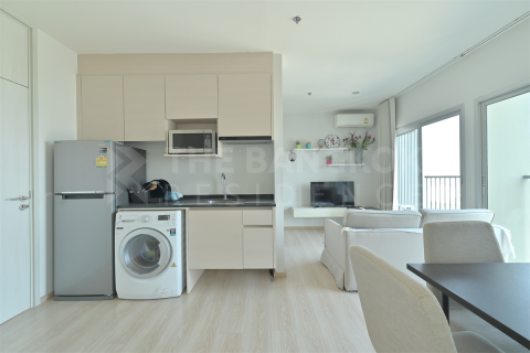 Condo in Bangkok, Thailand, 2 bedrooms № 254887 - photo 9
