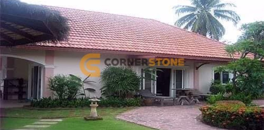 Studio in Pattaya, Thailand № 234428