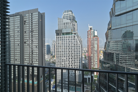 Condo in Bangkok, Thailand, 3 bedrooms № 185195 - photo 7
