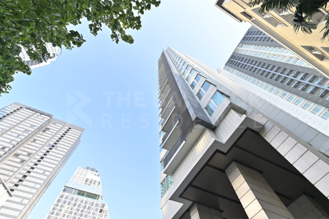 Condo in Bangkok, Thailand, 3 bedrooms № 185195 - photo 3