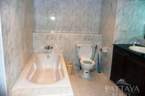 Condo sur Jomtien Beach, Pattaya, Thaïlande, 2 chambres  № 242749 - photo 7
