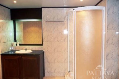 Condo sur Jomtien Beach, Pattaya, Thaïlande, 2 chambres  № 242749 - photo 8