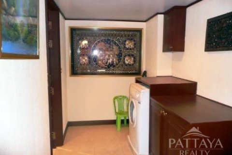 Condo sur Jomtien Beach, Pattaya, Thaïlande, 2 chambres  № 242749 - photo 6