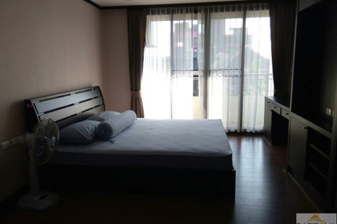 Condominio de 2 dormitorios en Pattaya, Tailandia № 242394 - foto 5