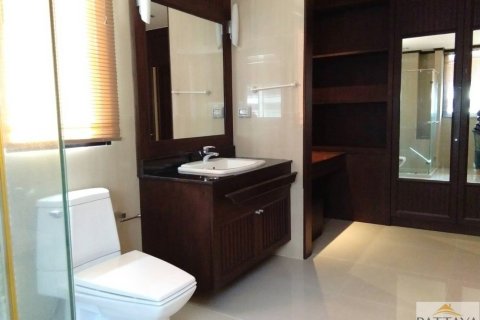 Condominio de 2 dormitorios en Pattaya, Tailandia № 242394 - foto 2