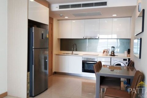 Condo in Pattaya, Thailand, 2 bedrooms  № 242493 - photo 2