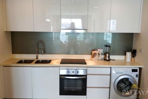 Condo in Pattaya, Thailand, 2 bedrooms  № 242493 - photo 3